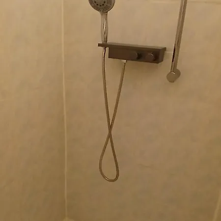 Zenmeublermontfavet Apartment Avignon